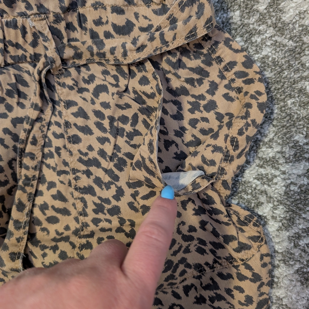 Aerie Elastic Waist Leopard Print Shorts - Picture 2 of 6
